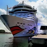 Vormann Jantzen, Direkt Am Leuchtturm