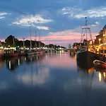 Vormann Jantzen, Direkt Am Leuchtturm