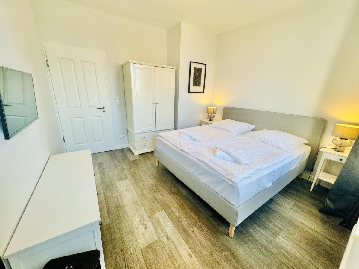 Apartment Vormann Jantzen, Direkt Am Leuchtturm Rostock