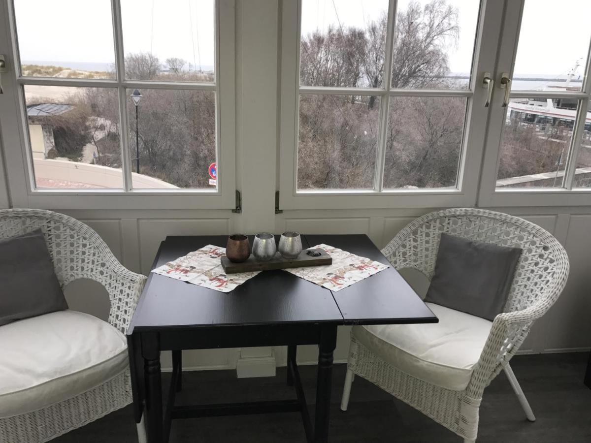 Apartment Vormann Jantzen, Direkt Am Leuchtturm Rostock