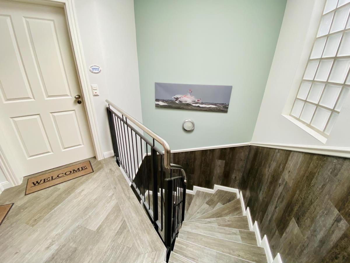 Vormann Jantzen, Direkt Am Leuchtturm